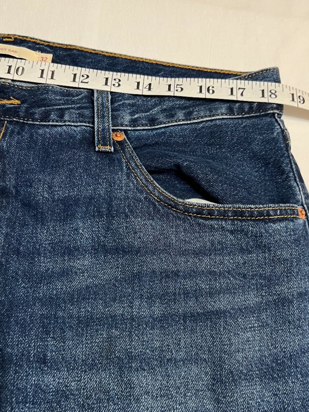 Levi's Premium Baggy Dad Jeans Women's Size 32 High Rise Wide Leg Medium Wash - Picture 8 of 11